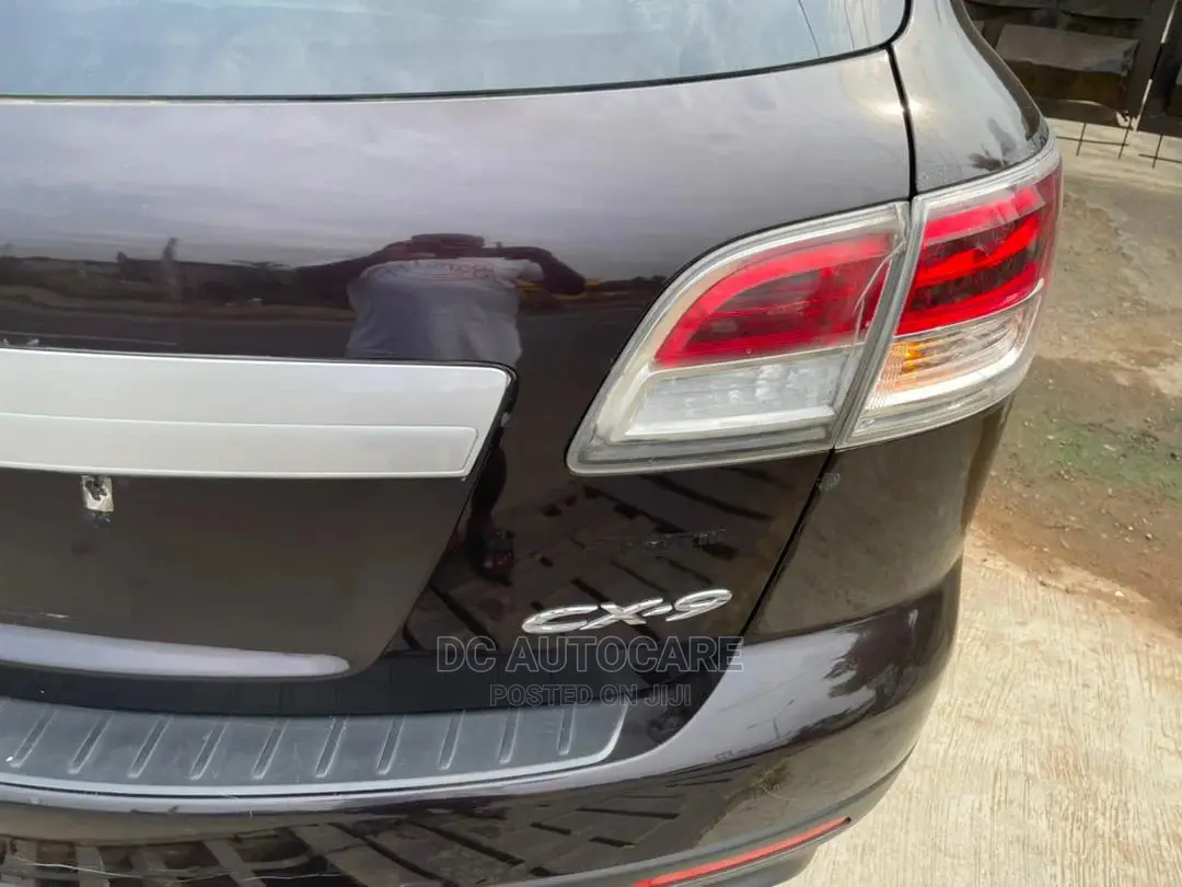 Rearlight Mazda Cx9 2007