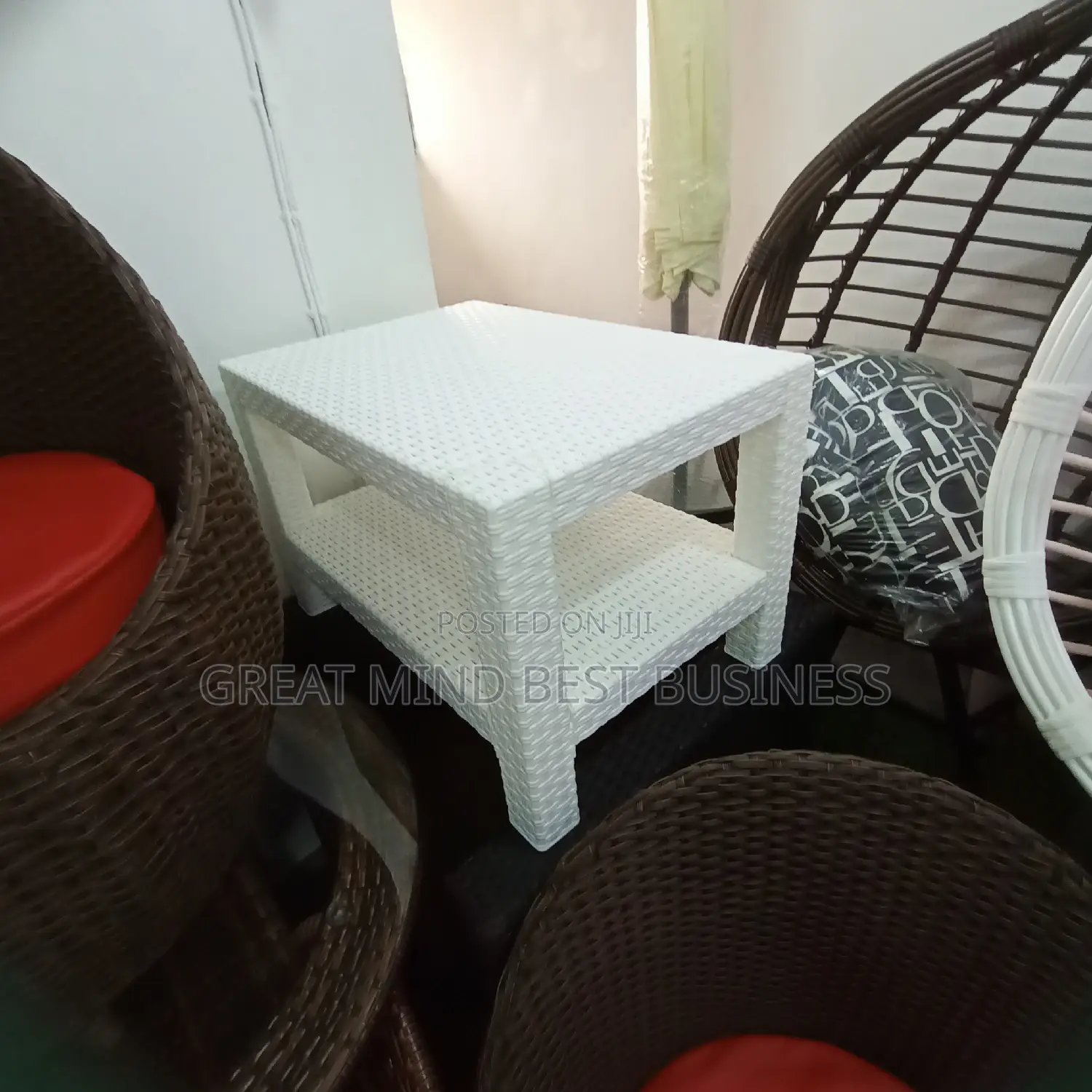 Basket Table