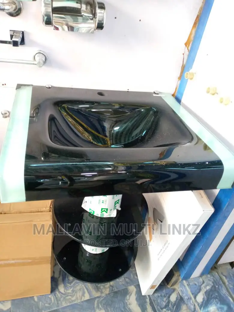 Glass Basin for Dinning Room