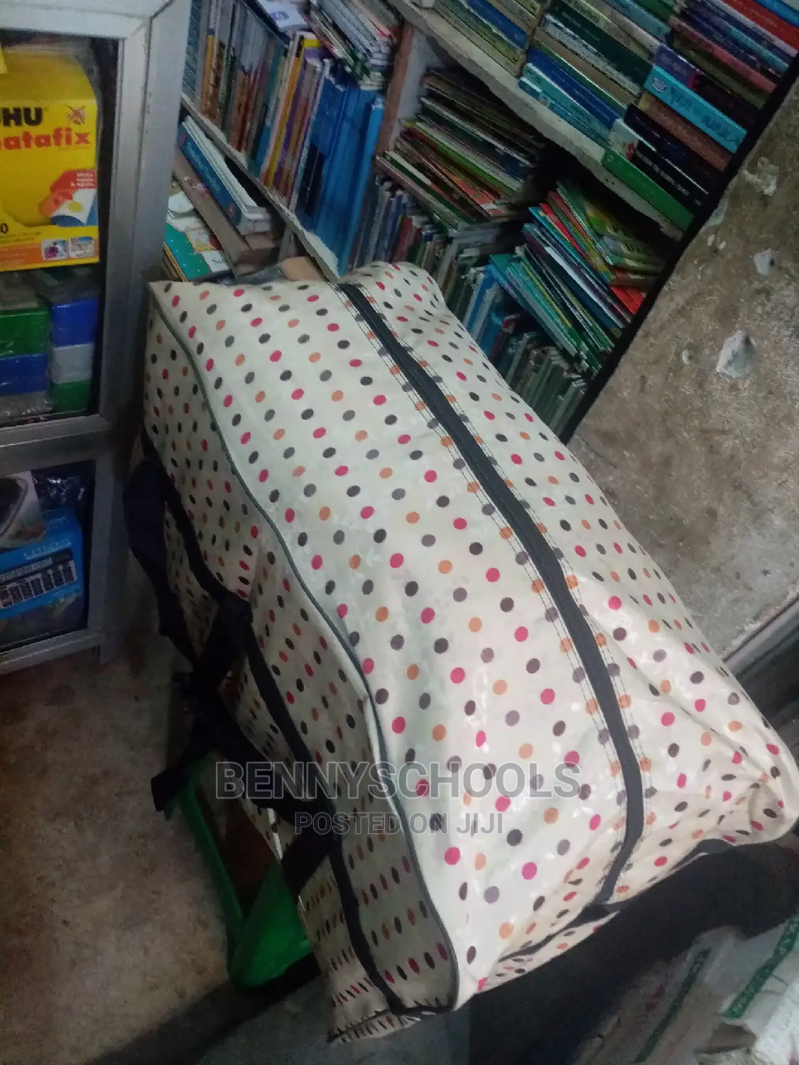 Biggest Jumbo Weightless Cargo Traveling Bag