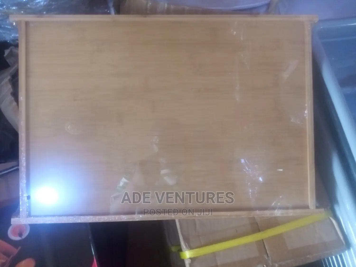 Wooden 3n1trays.