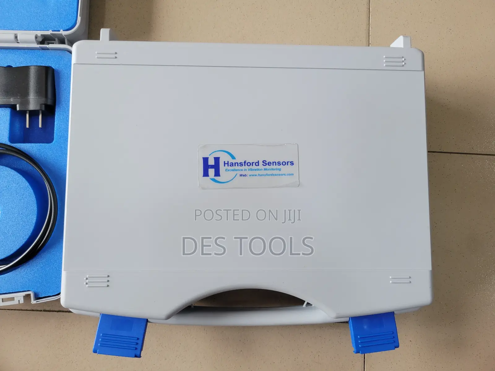 Hansford Sensors Bearing, Vibration and Temperature Meter