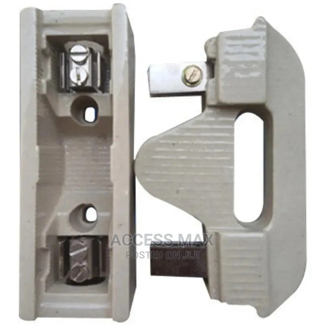 Original Stanley. 100 Amps Cut Out Fuse and Base. Available)