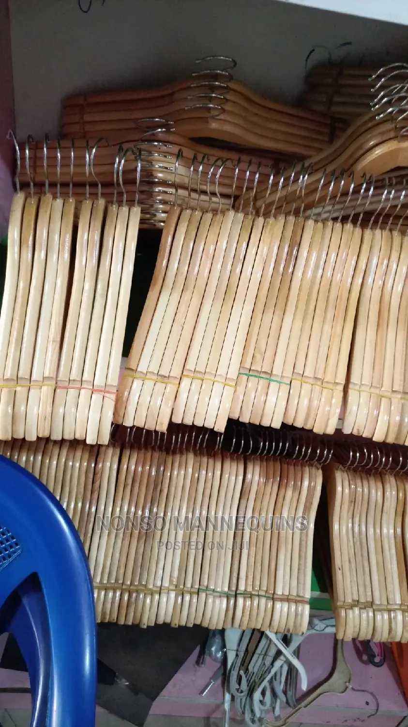 Wooden Hangers for Boutique/ Fashion Clothes Display