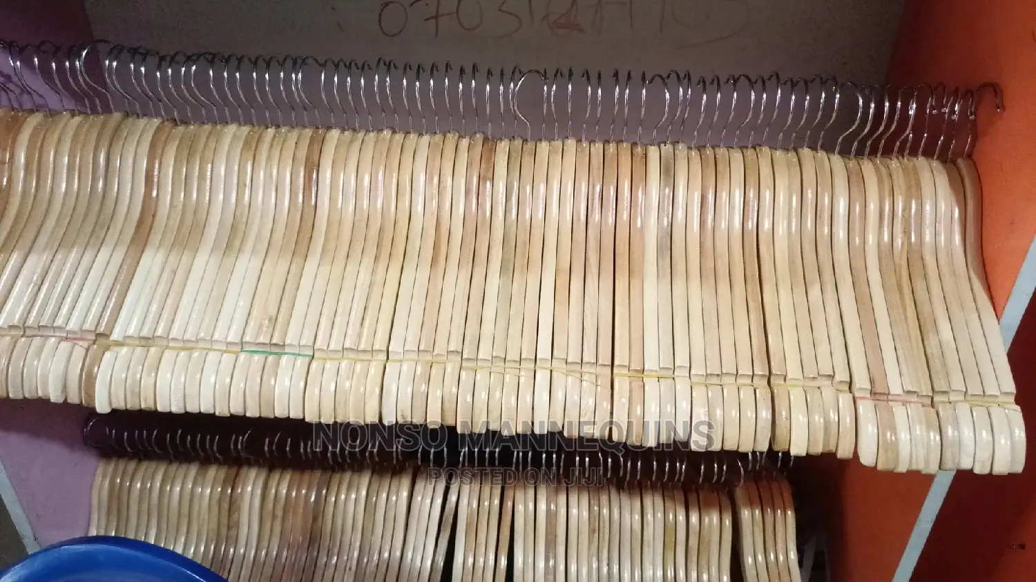 Wooden Hangers for Boutique/ Fashion Clothes Display