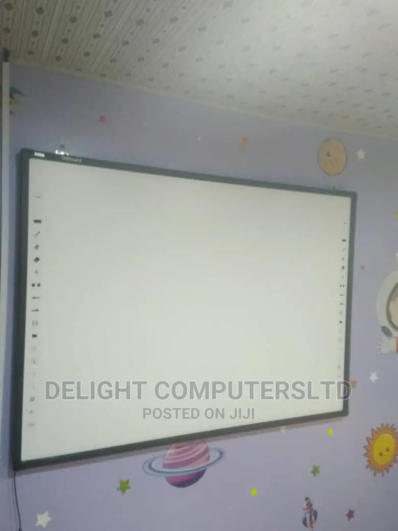 82'' Interactive Display Whiteboard