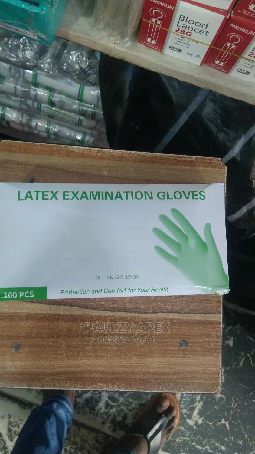 Examination Gloves (Non-Powdered)
