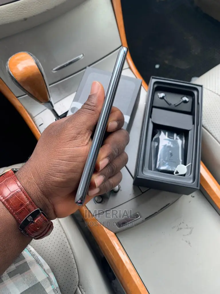 Samsung Galaxy S20 128 GB Gray