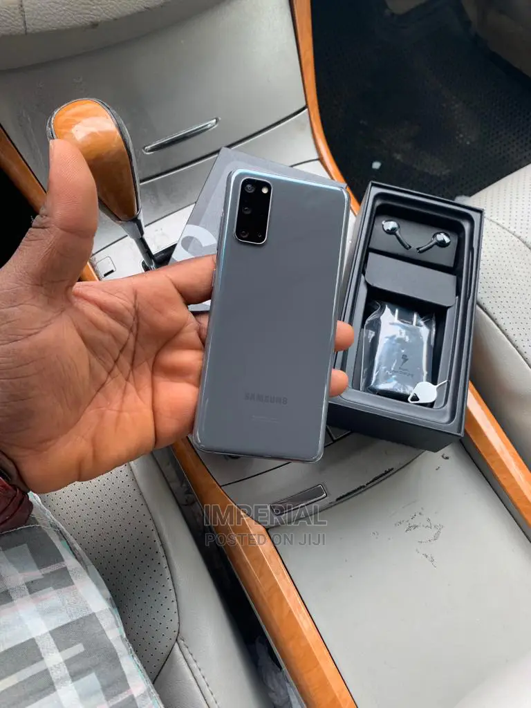 Samsung Galaxy S20 128 GB Gray