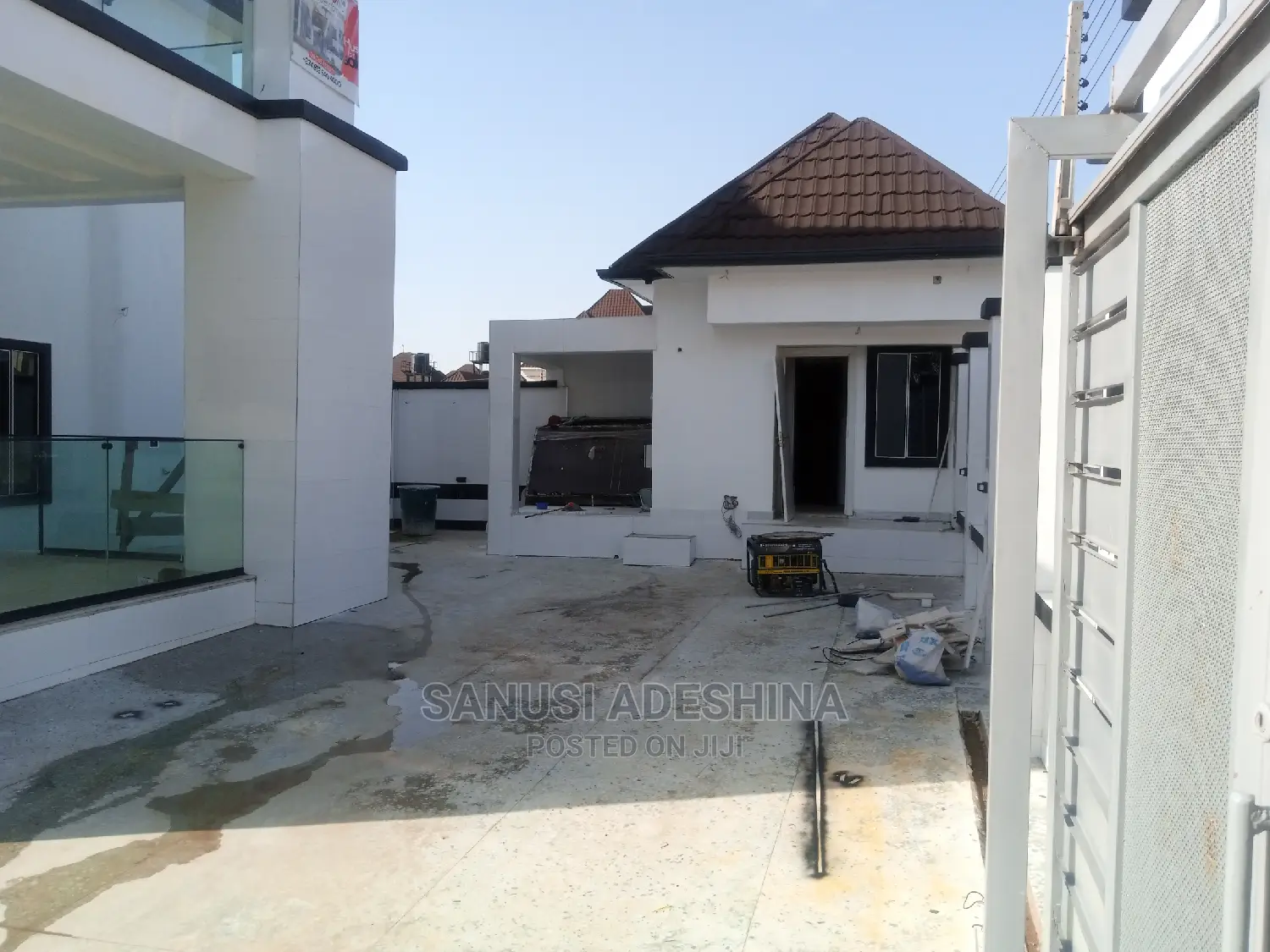5bdrm Duplex in Mabeglober Estate, Gwarinpa for sale