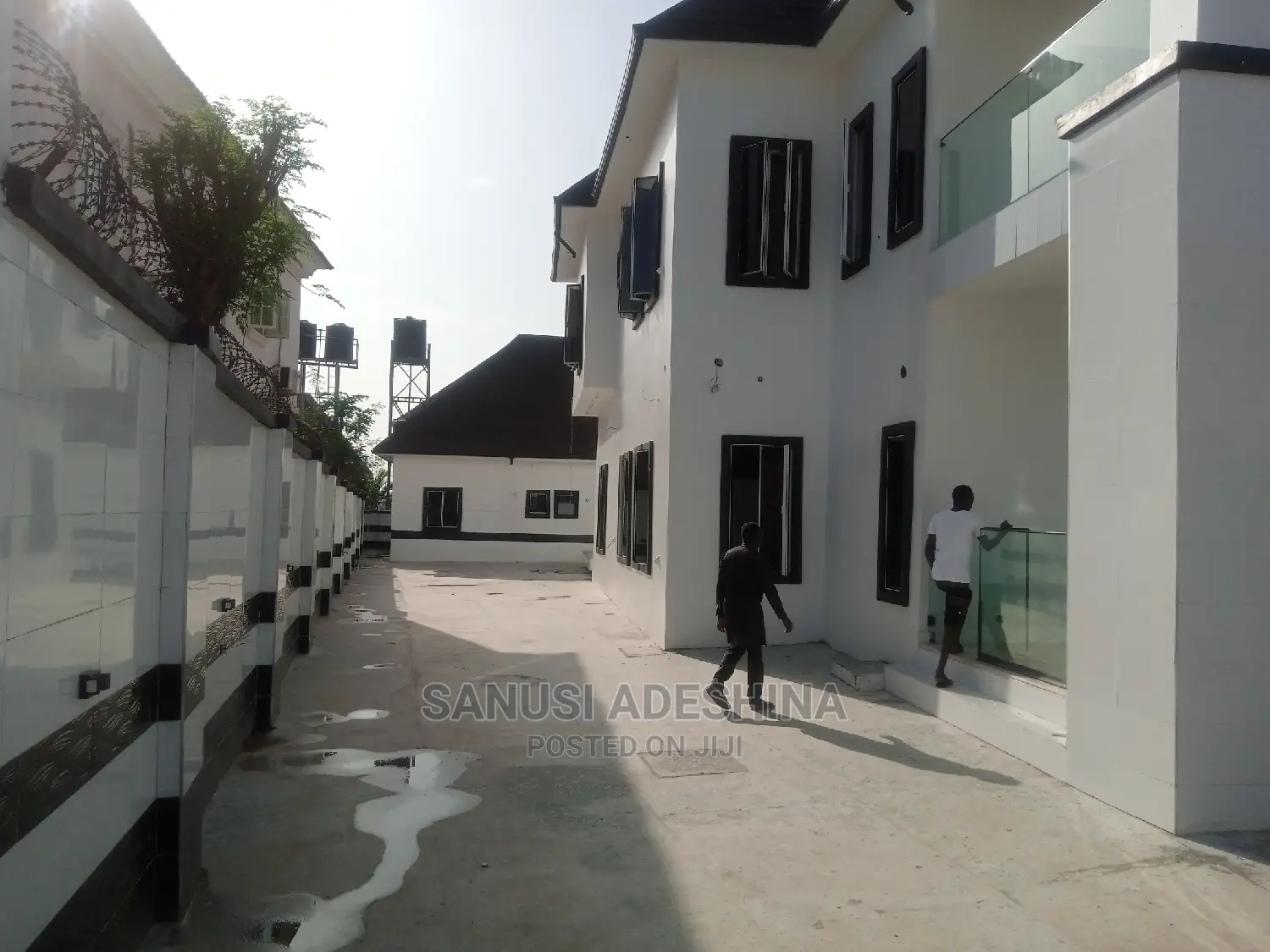 5bdrm Duplex in Mabeglober Estate, Gwarinpa for sale