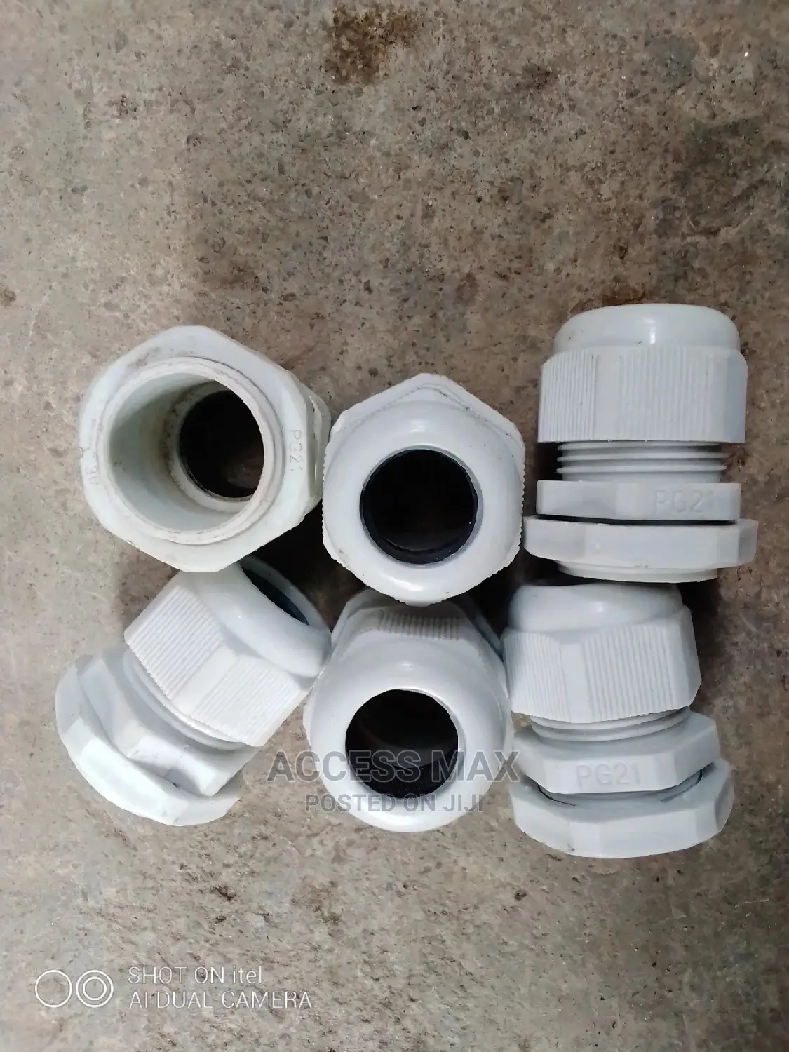 Pvc Gland Pg 21.(For 6 Pcss)Available Now