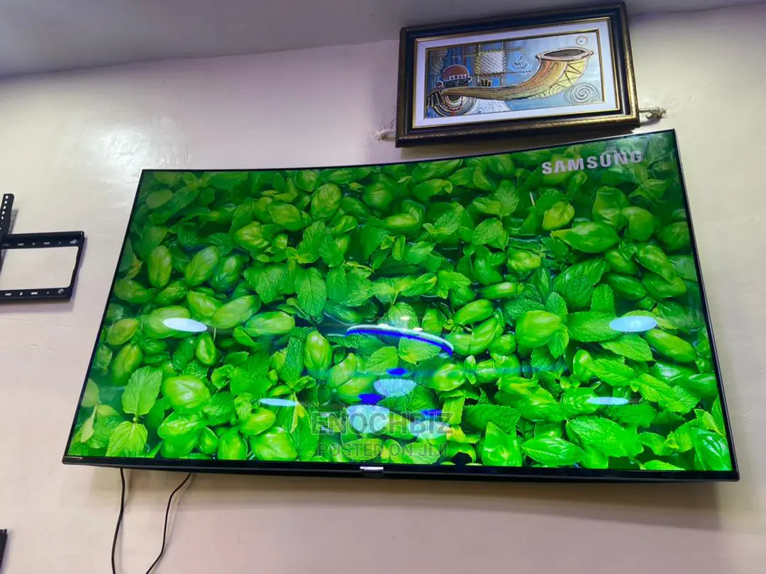 Samsung 55 Inches Curve Smart UHD Tv
