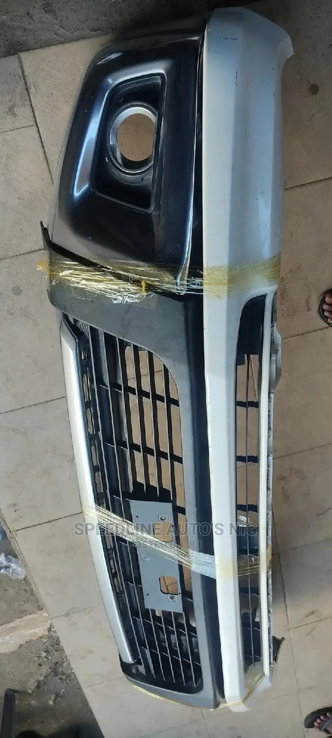 Complete Front Bumper Hilux 2018/2020 Model