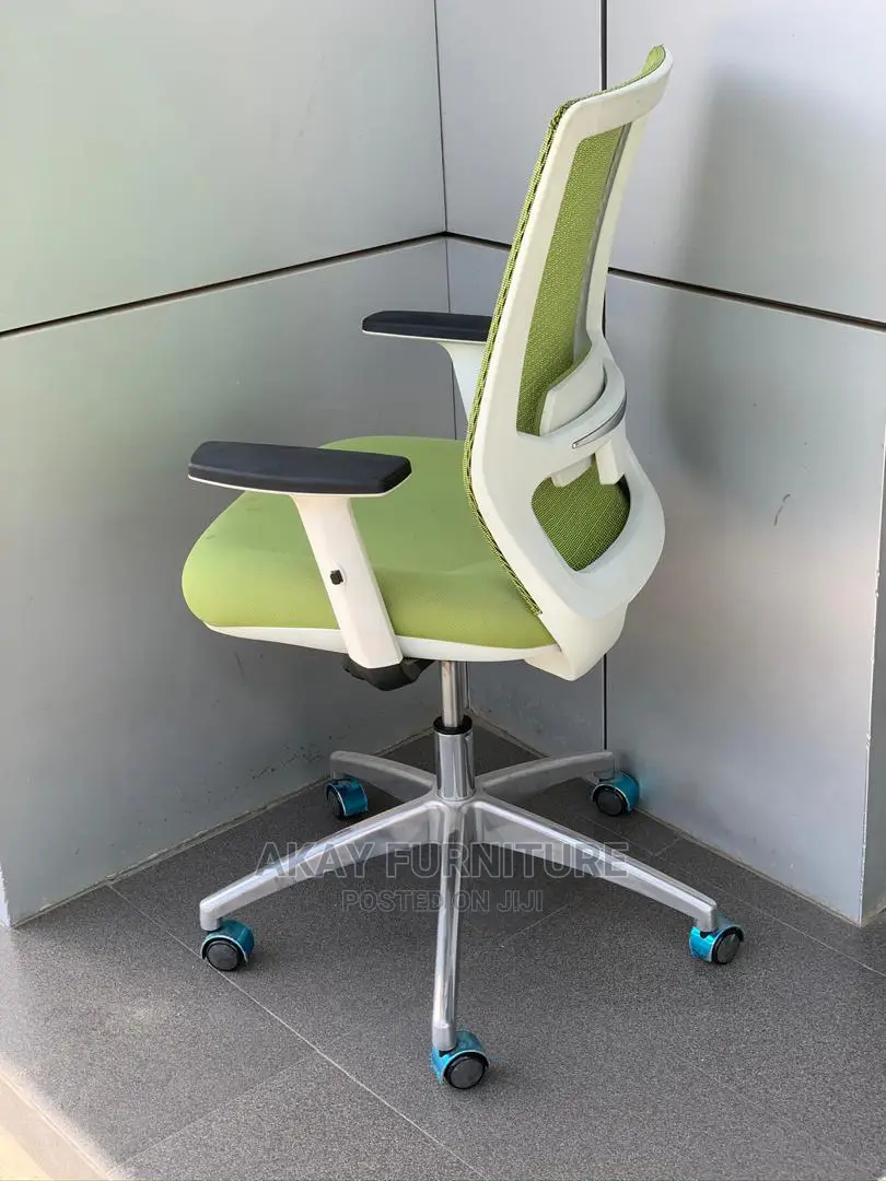 Lemon Green Mesh Office Chair