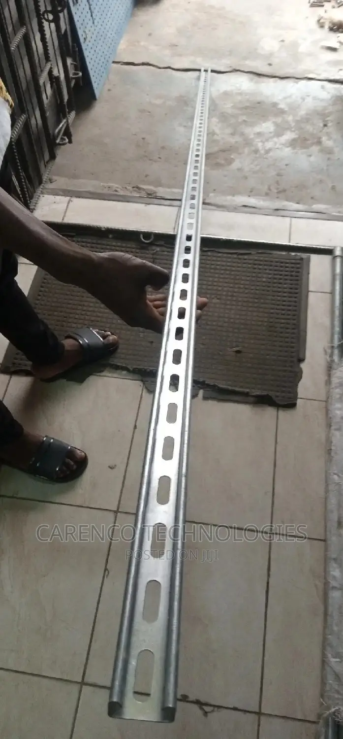Original 200mm Cable Tray Hangers ( Wall Brackets)