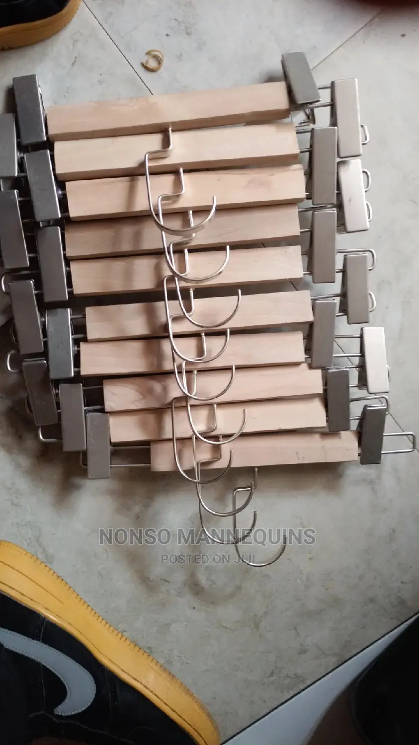 High Quality Wooden Clip Hangers With Metal Hook