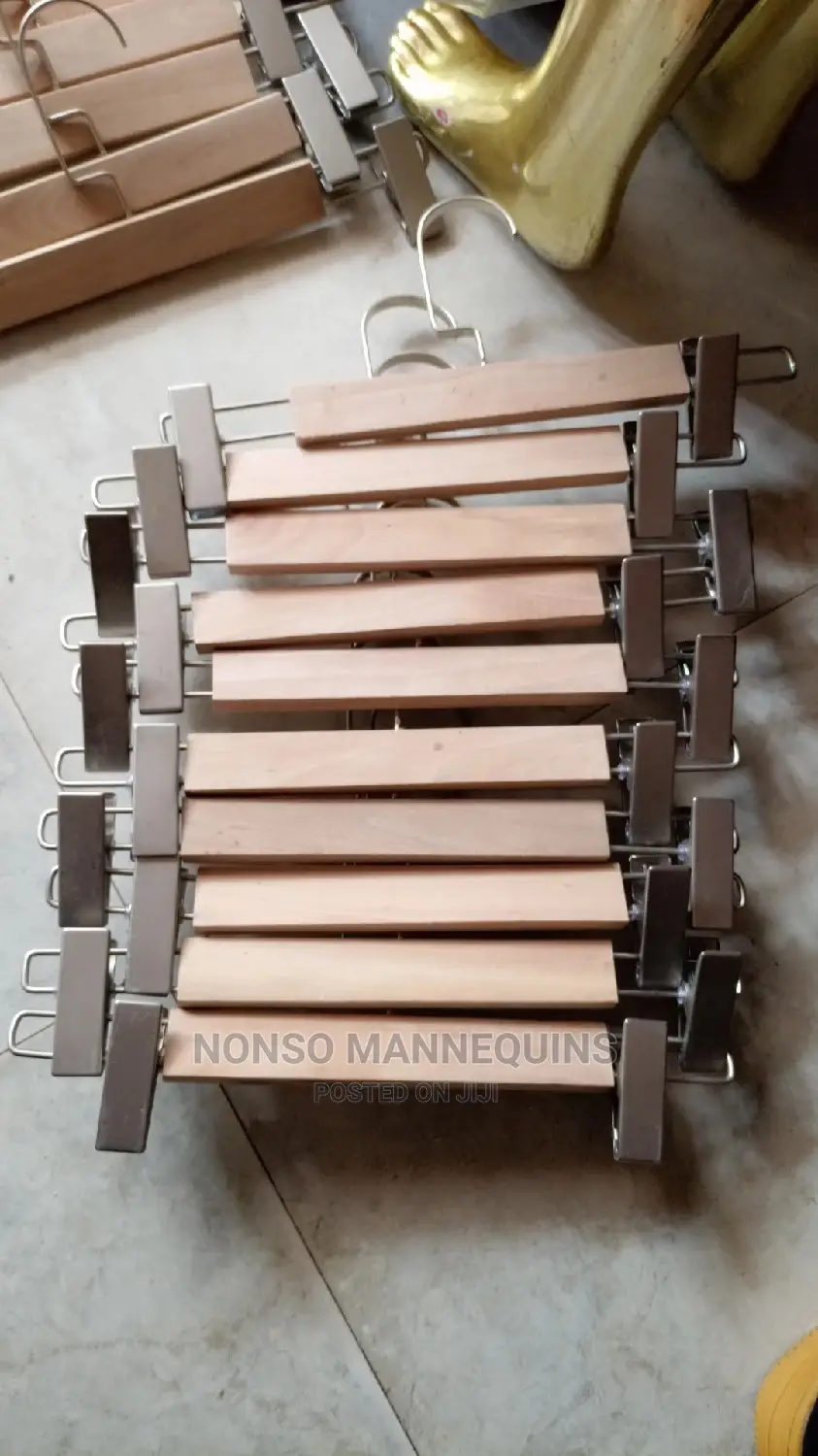 High Quality Wooden Clip Hangers With Metal Hook