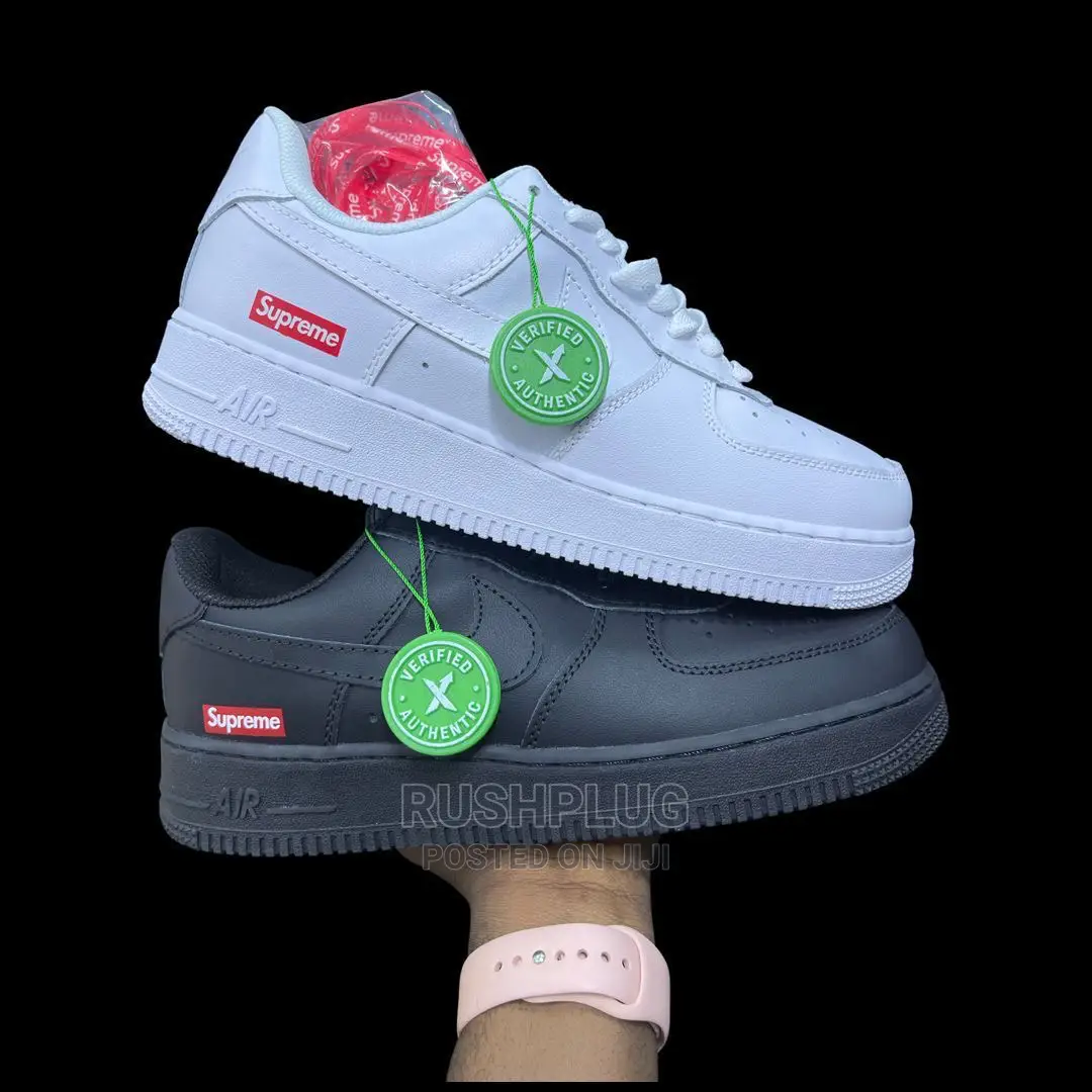 Nike Air Force 1 X Supreme