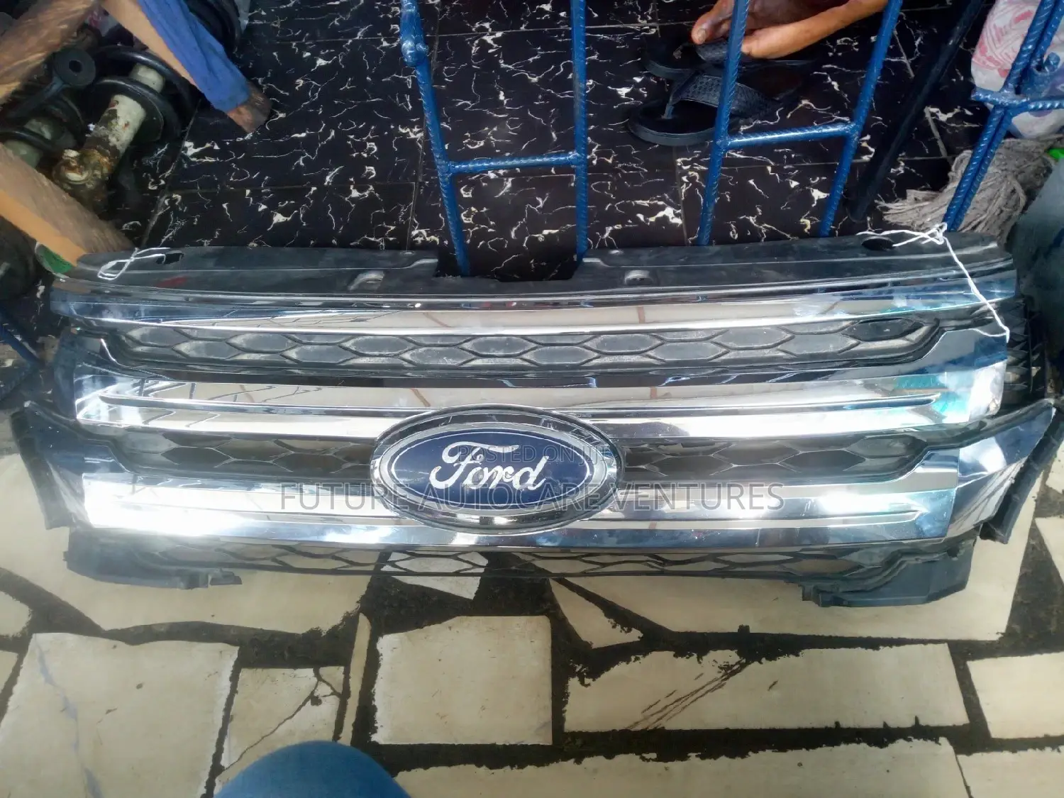 Ford Edge 2013 Front Grill