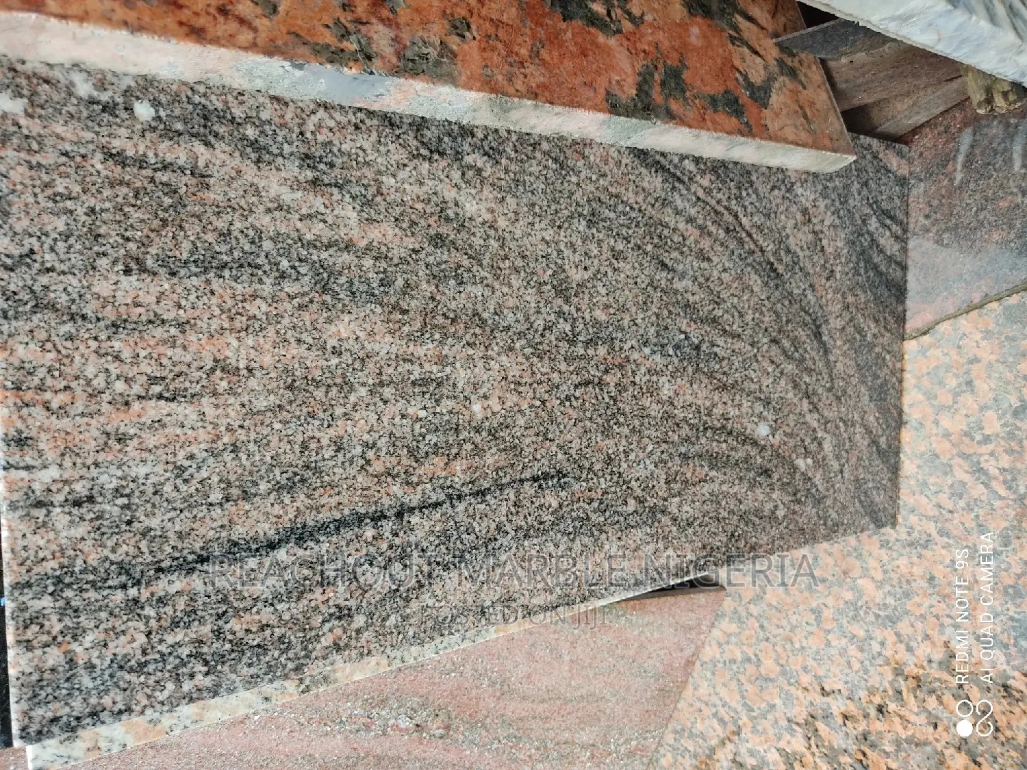 Marble and Granite for Counter Top and Flooring