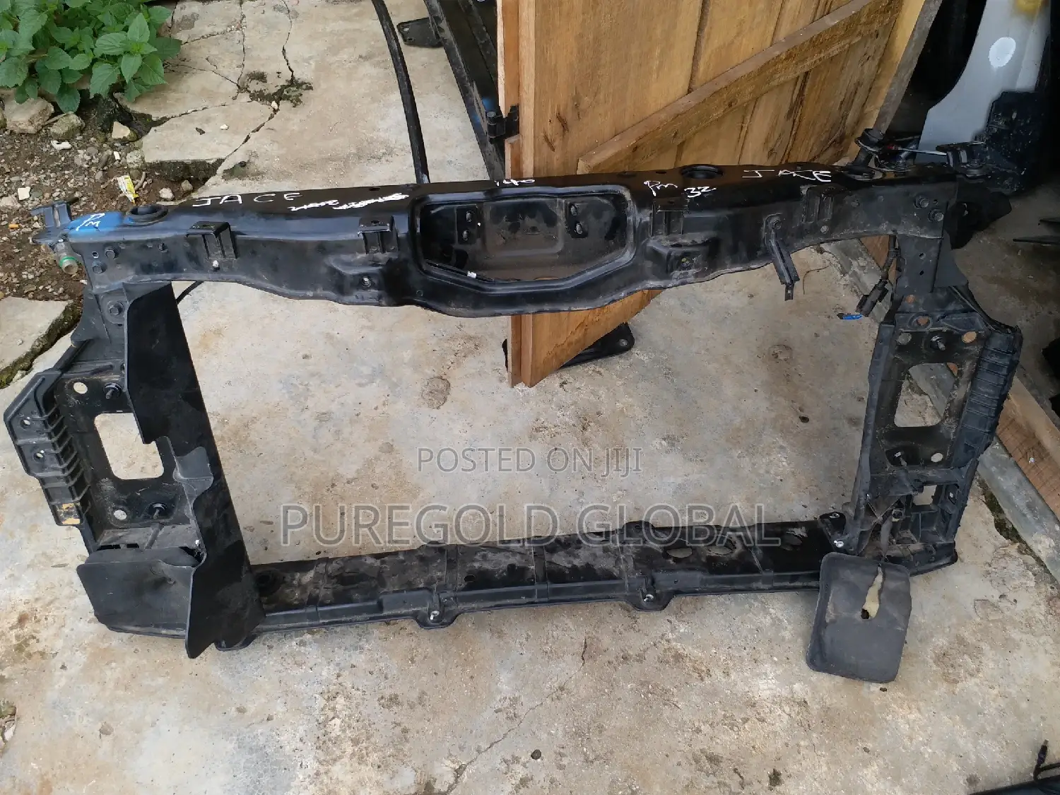 Radiator Support for Hyundai I40