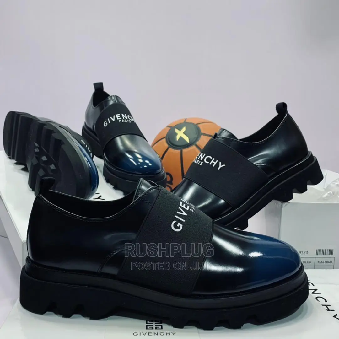 Givenchy Luxxury Shoe