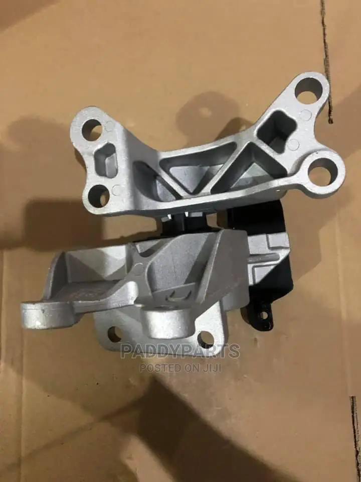 Ford Explorer Engine Mount