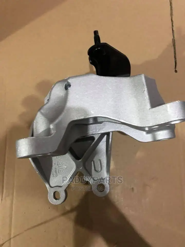 Ford Explorer Engine Mount