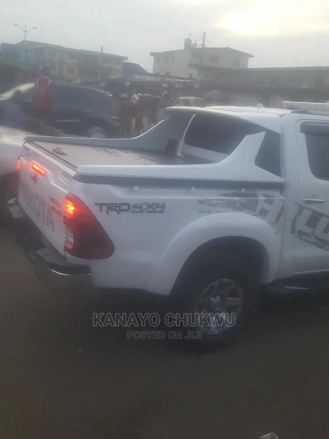 Boot Cover Hilux TRD