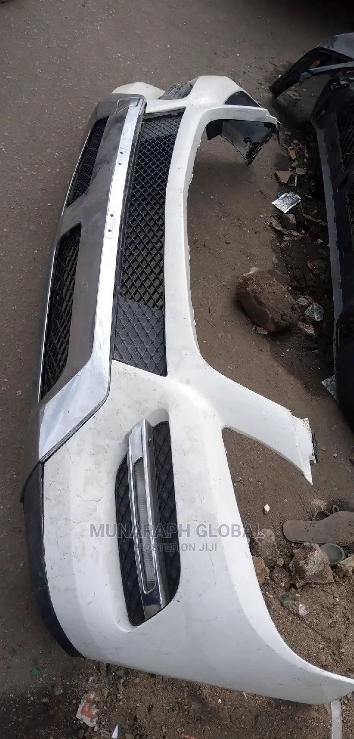 2014 Model Mercedes Benz ML 350 Front Bumper
