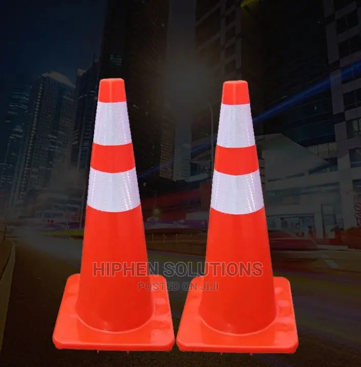 Standard Roadway Safety Traffic Cone