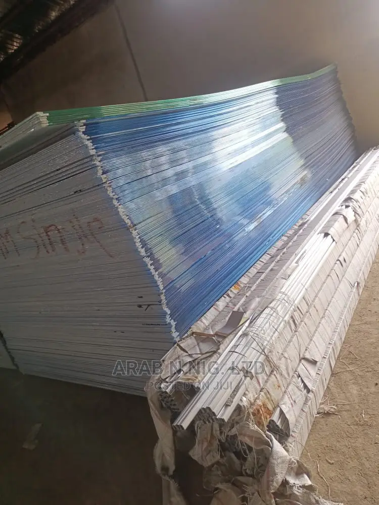 Delicate Danpalon Polycarbonate and Skylight Sheets