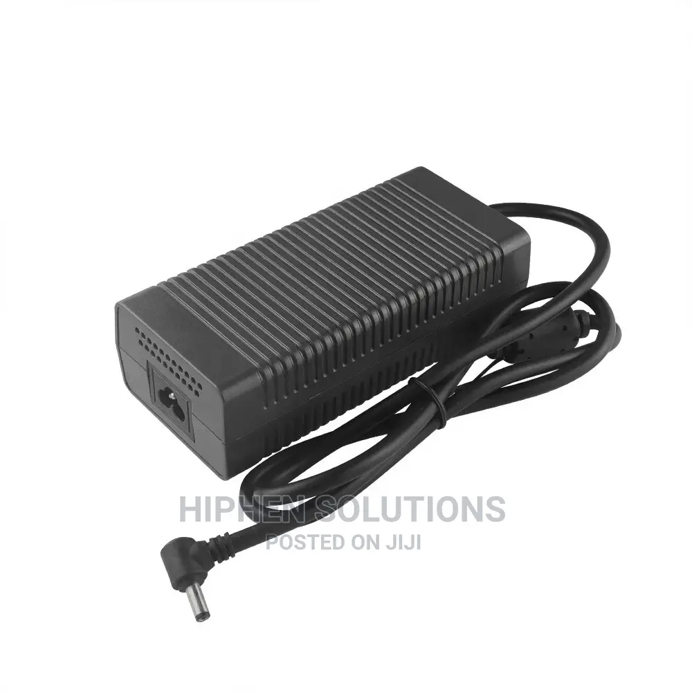AC DC Switching Power Adapter 12V 5A