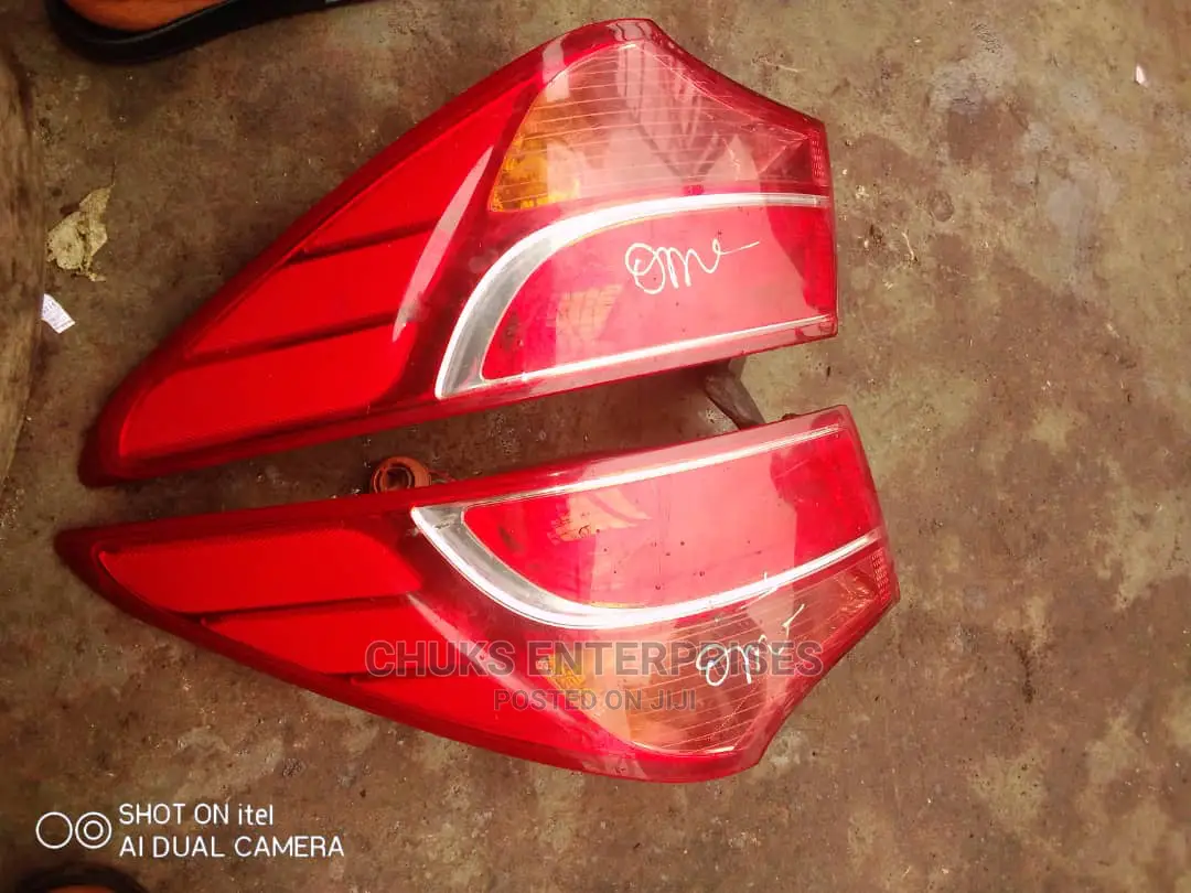Hyundai Santafe 2012 Back Light