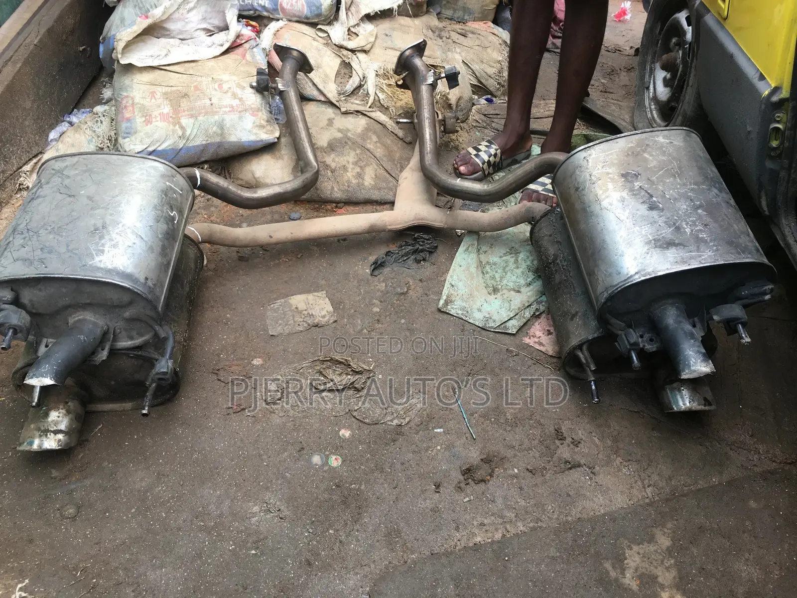 Lexus IS250 Exhaust Pot Direct/Working One
