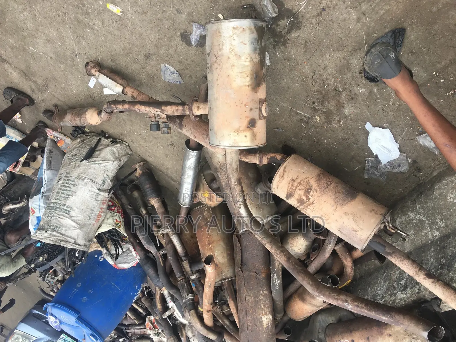 All Exhaust, Catalytic Converters Available