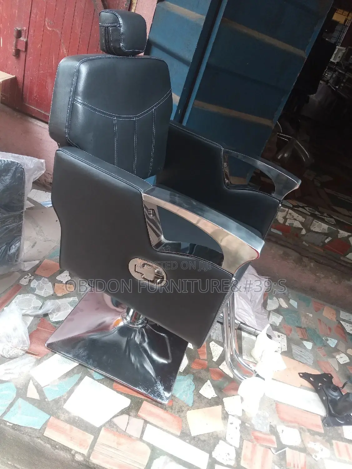 Portable Barbing Chairs