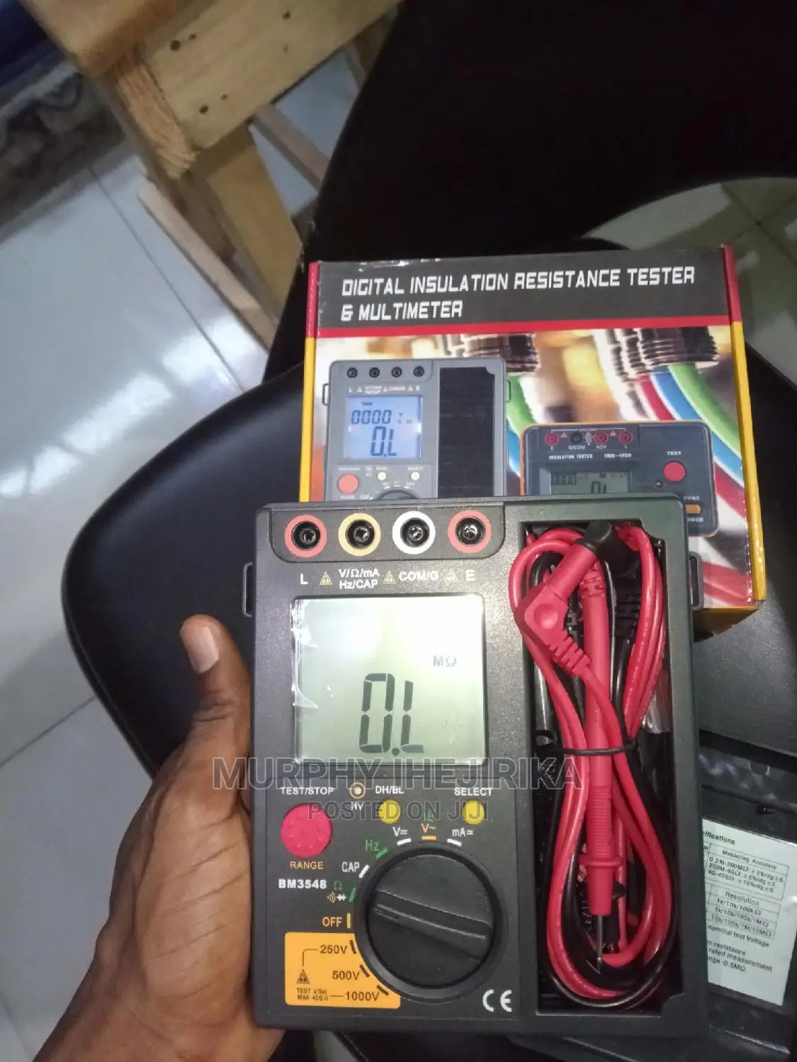 Digital Insulation Tester 1000v and Multimeter