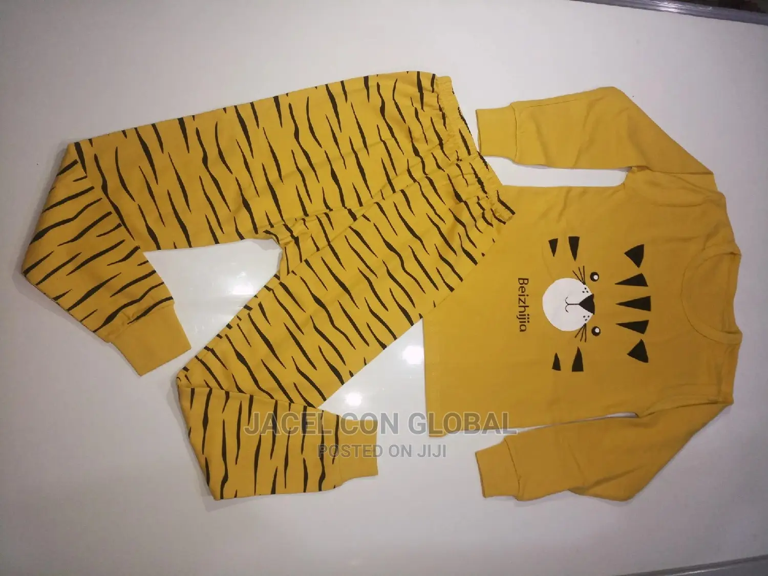 Pyjamas Set Long Sleeve Trousers (8-10yrs)