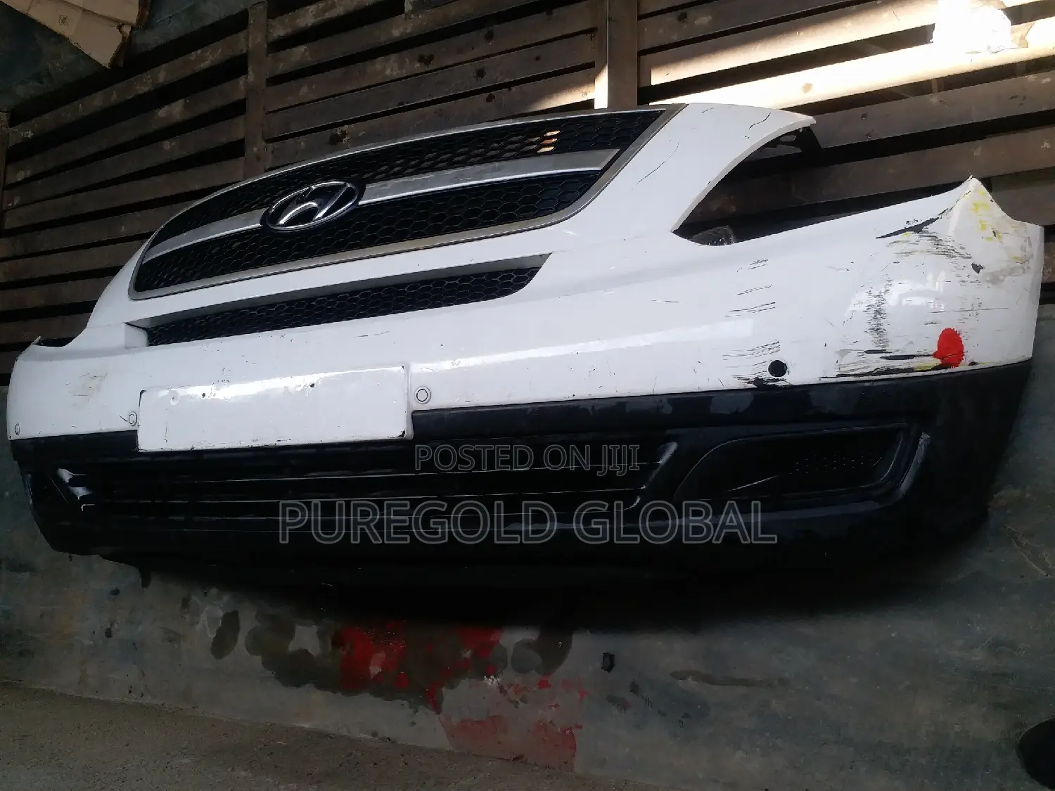 Complete Front Bumper for Hyundai H1 2008 Model