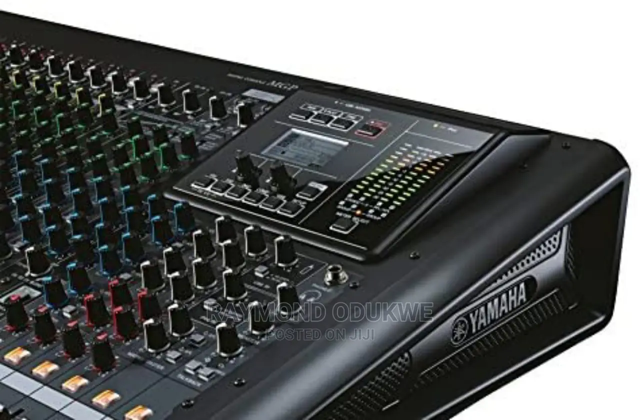 Yamaha Professional Mixer MGP24X