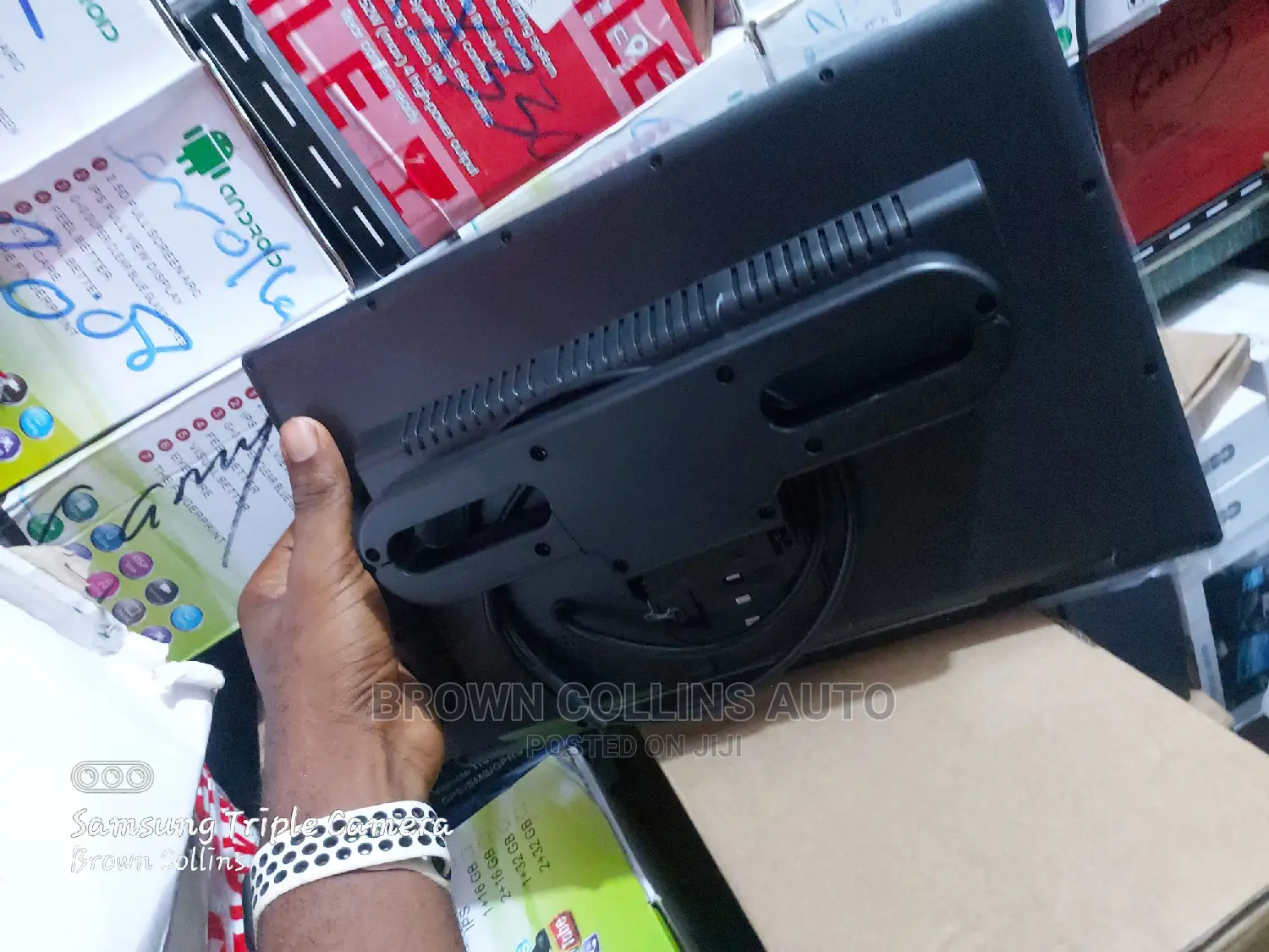 Android Headrest Available for Cars and Suvs 13.6 Inches