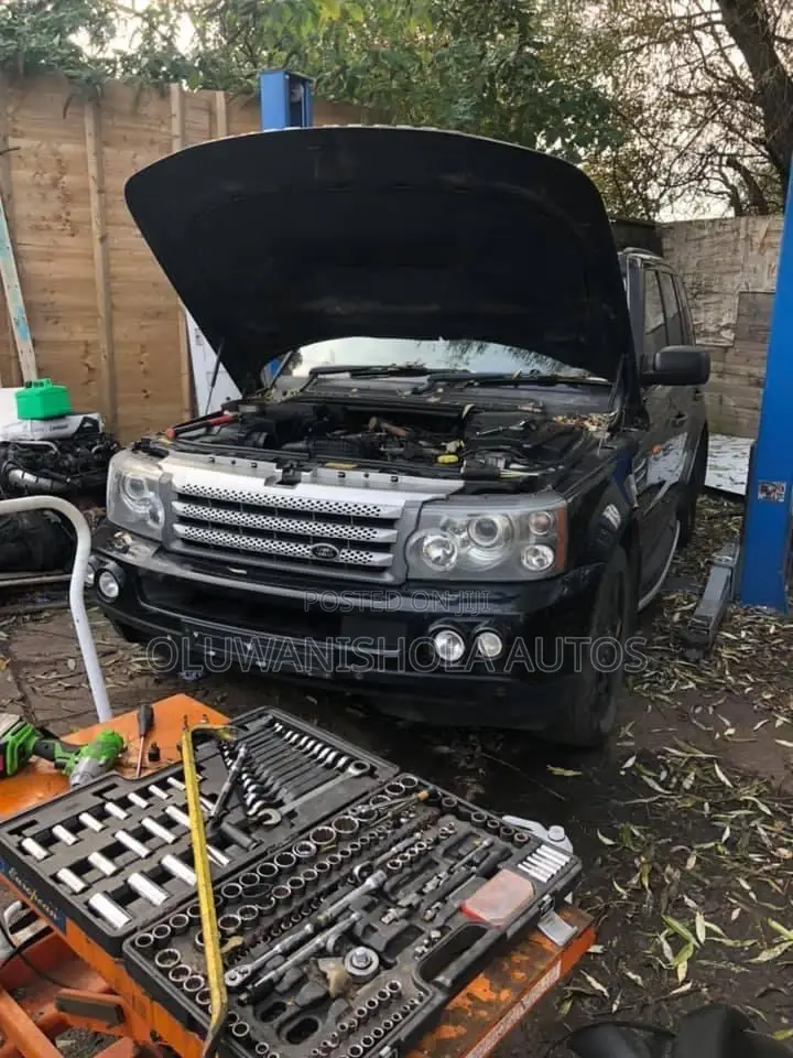 Best Range Rover Mechanic in Ladipo