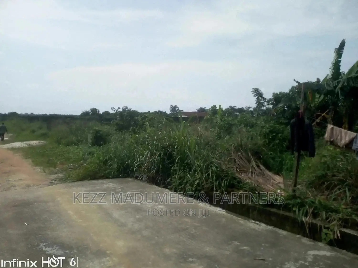For Sale : 2 Plots