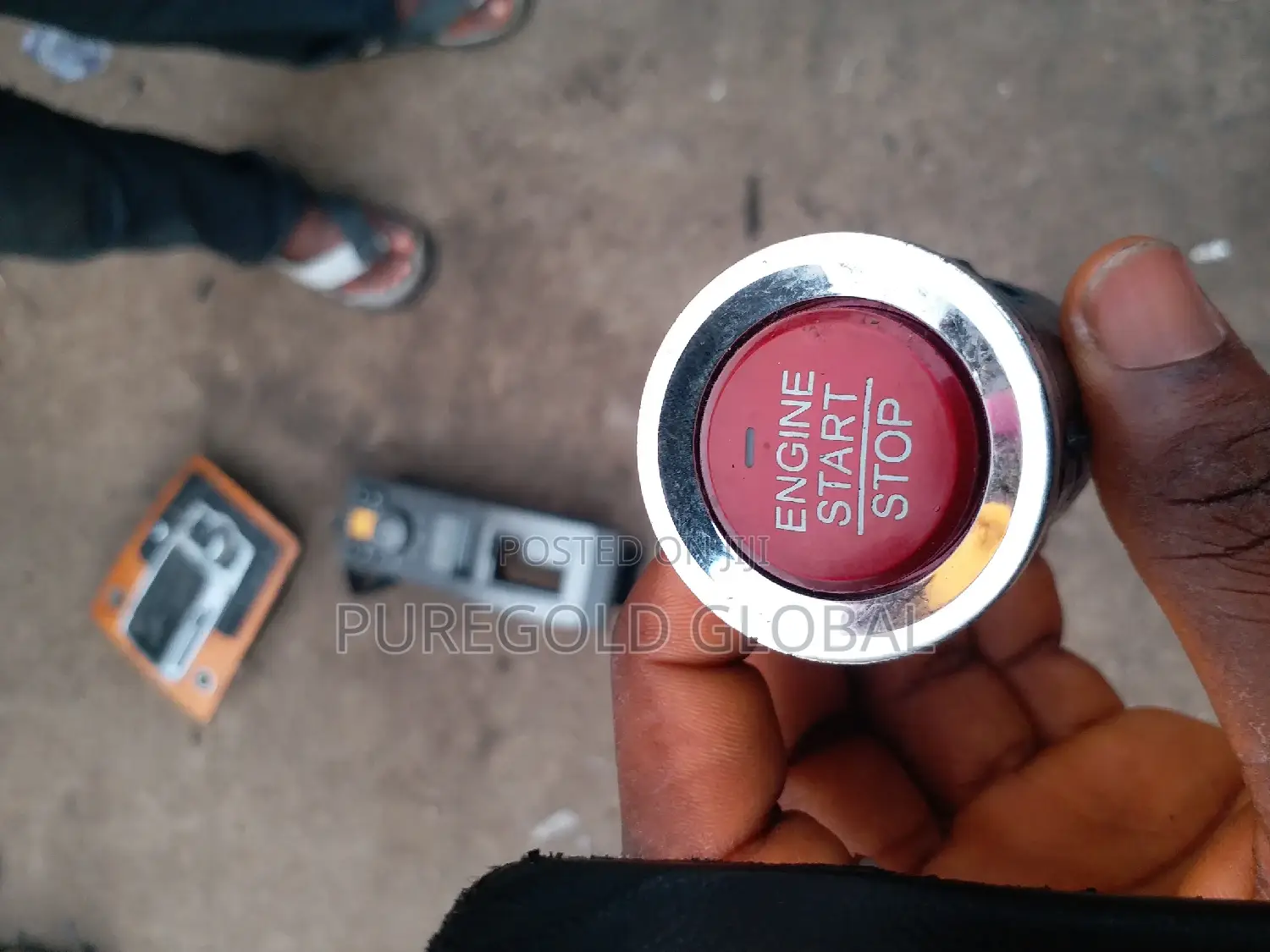 Keyless Buttons for All Vehicles Available Here.