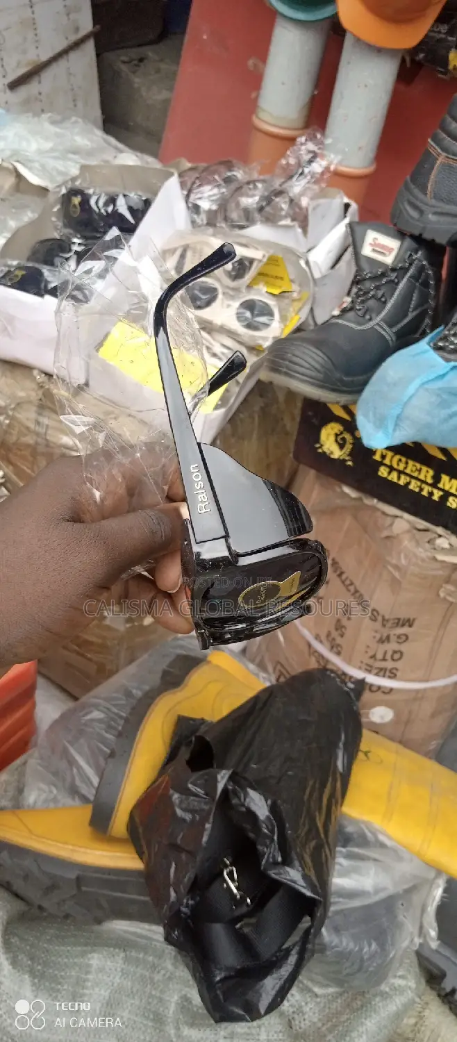Spectacle Glasses