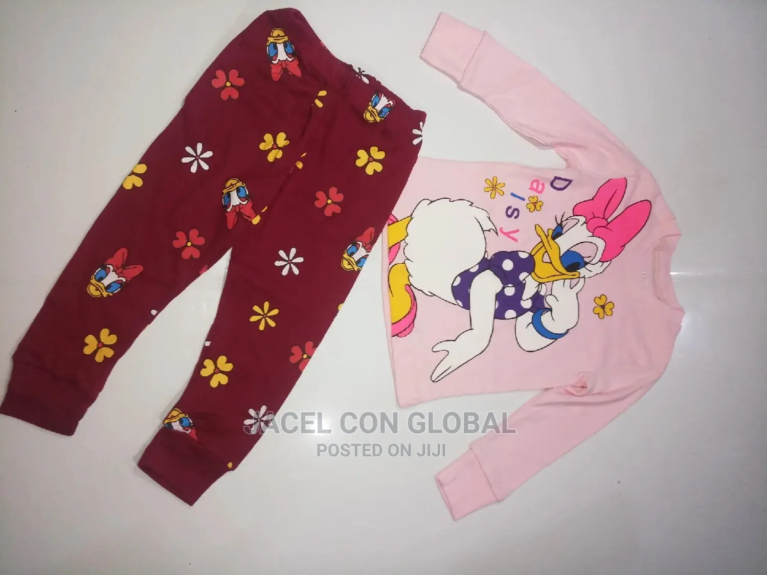 Children Pyjamas/Lounge Wear/Nightwear (2 - 6 Yrs)
