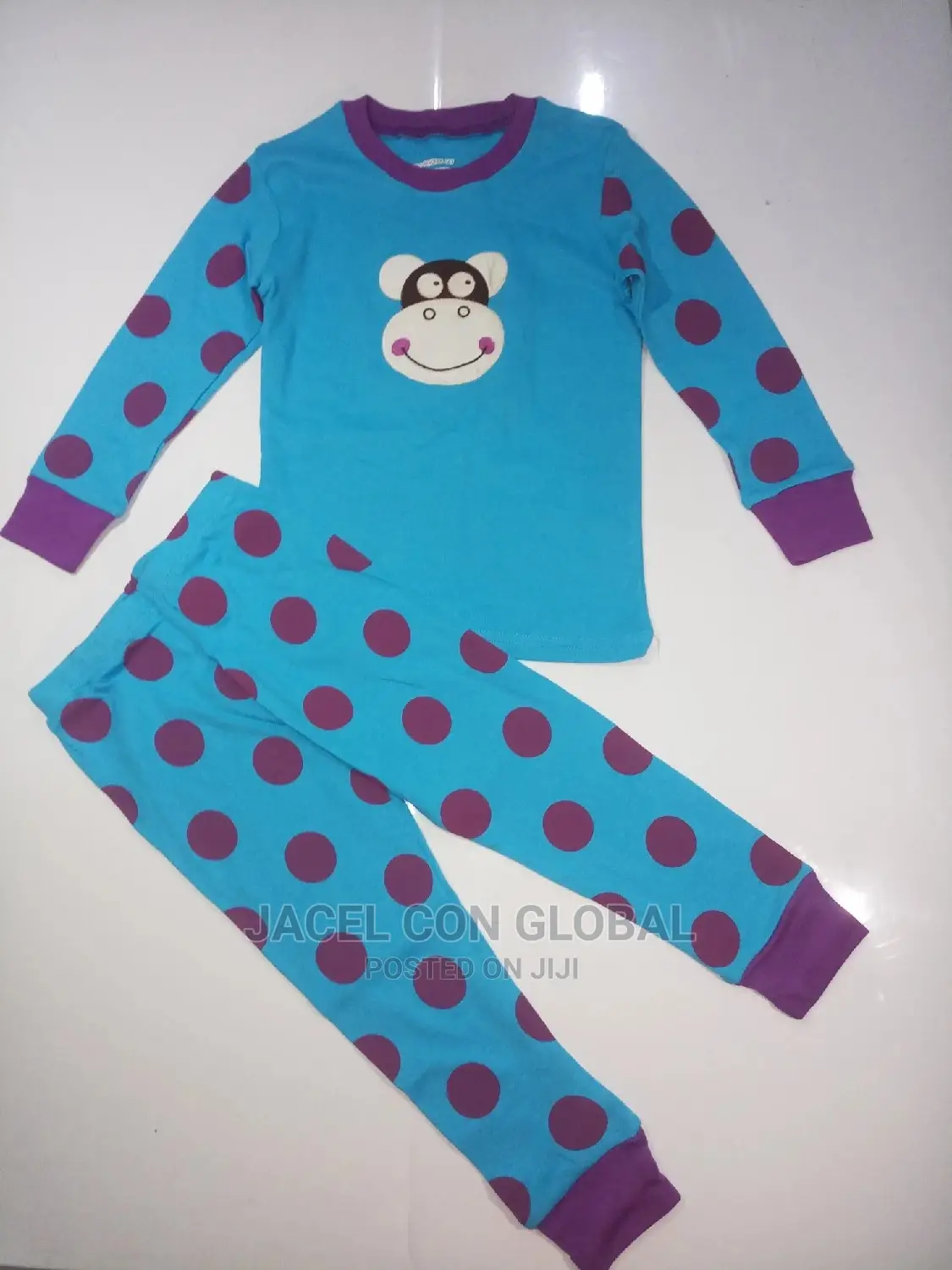 Children Lounge Wear/Nightwear/Pyjamas (2 - 6yrs)