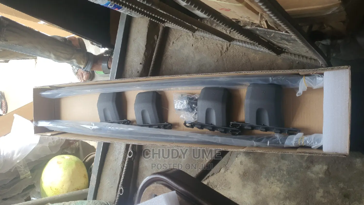 Crossing Roof Rack Pilot 2012